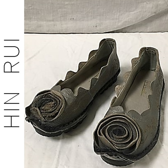 NEW HIN RUI * ROSETTE FLATS 5.5 - Picture 2 of 5